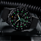 Luminox F-117 時計　スイス製 ルミノックス(Luminox) F-117 NIGHTHAWK™ x Skunk Works® 6440 SERIES